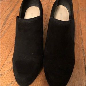 Black Solanz Bootie Heels Size 8
